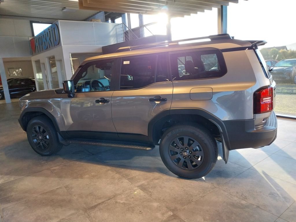 Toyota Land Cruiser 5-deurs Basis