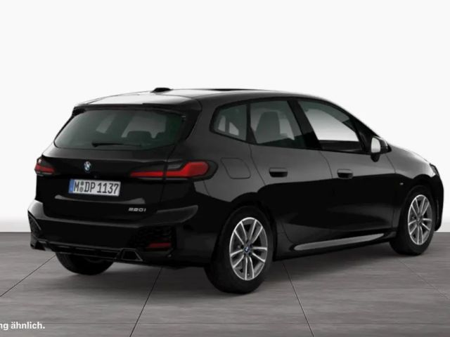 BMW 220 220i Active Tourer