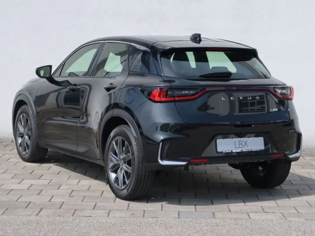 Lexus LBX Elegant
