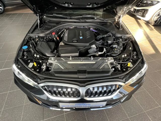 BMW 320 320d Touring xDrive