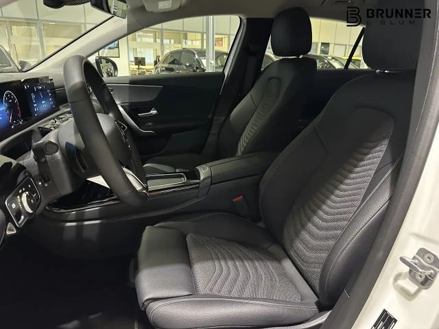 Mercedes-Benz A 180 Progressive