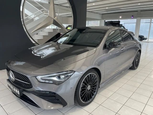 Mercedes-Benz CLA 200 AMG Line CLA 200 d Coupé