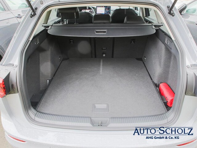 Volkswagen Golf 1.5 TSI Golf VIII Style Variant