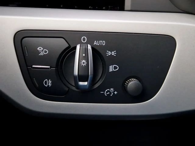 Audi A4 35 TDI Avant S-Tronic