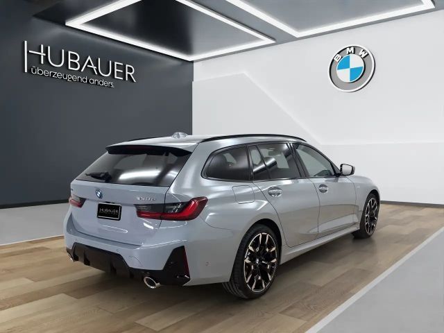 BMW 330 330e Touring xDrive