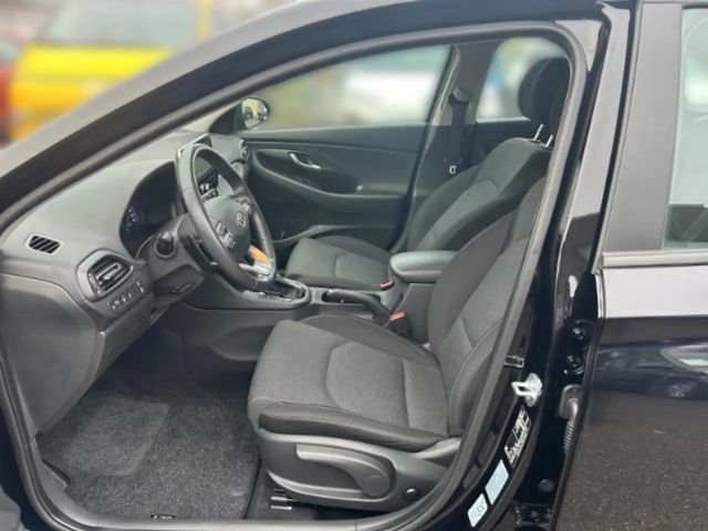 Hyundai i30 Hybrid Trend