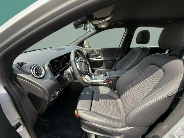 Mercedes-Benz B 200 Progressive