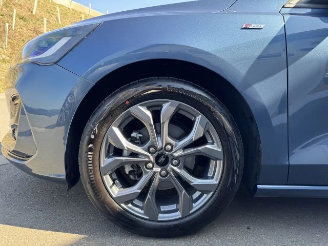 Ford Focus ST Line Wagon