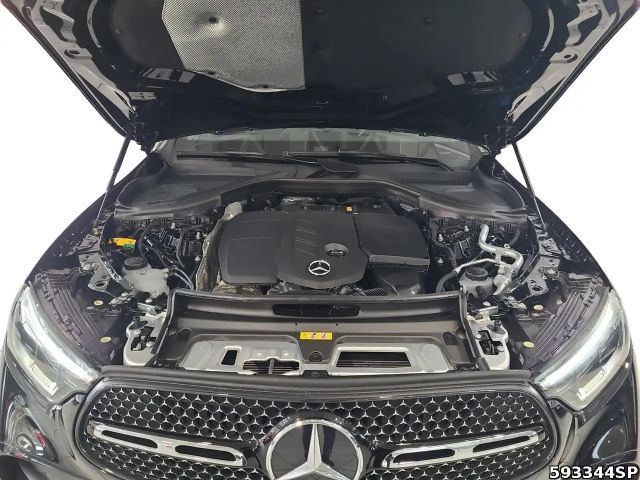 Mercedes-Benz GLC 300 4MATIC AMG Line