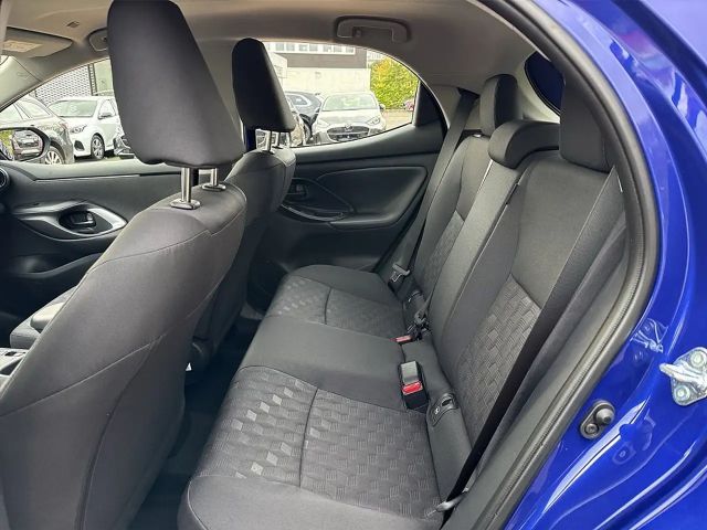 Mazda 2 Exclusive-line