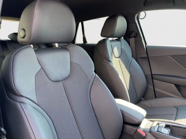 Audi Q2 35 TFSI S-Line