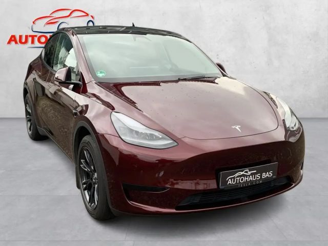 Tesla Model Y Long Range