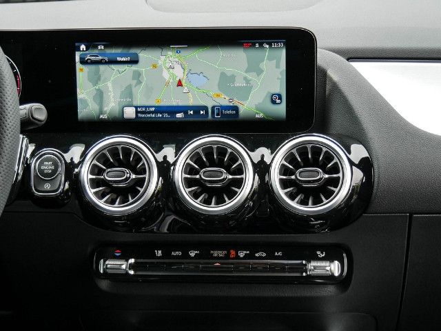 Mercedes-Benz GLA 220 4MATIC