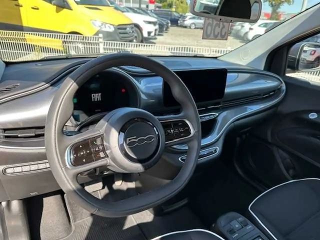 Fiat 500e Elektro 500e 42kWh Style und Komfort-Paket