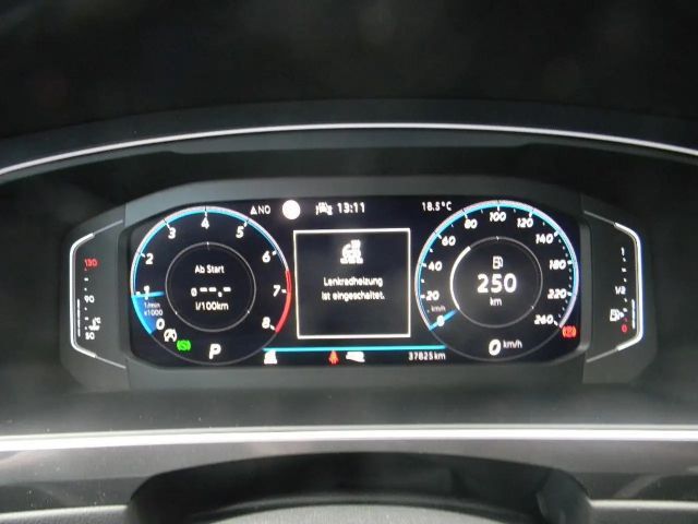 Volkswagen Tiguan DSG R-Line