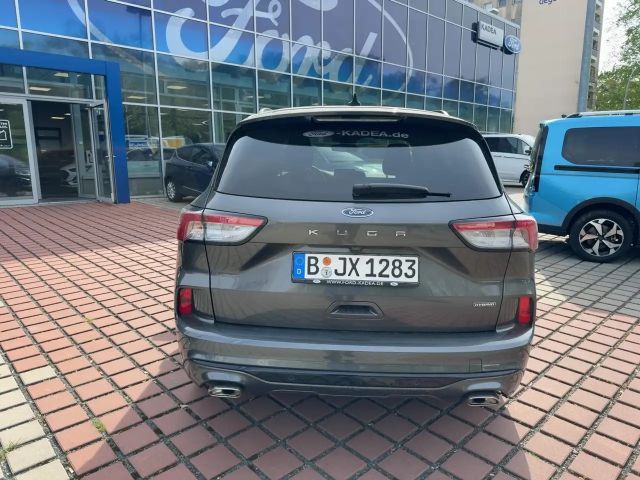 Ford Kuga ST Line