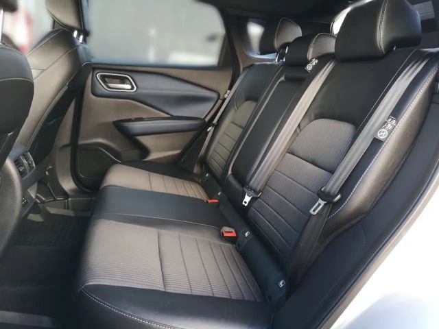 Nissan Qashqai DIG-T Tekna