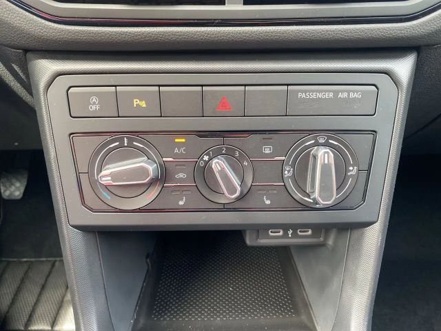 Volkswagen T-Cross 4Me TSI