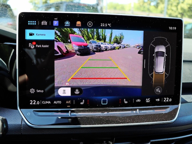 Volkswagen Golf 1.5 eTSI DSG Plus R-Line