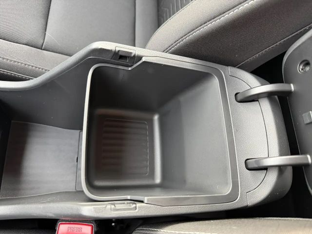 Hyundai Kona 64 kWh Electric