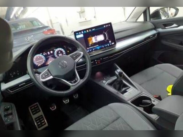 Volkswagen Golf 1.5 TSI Golf VIII