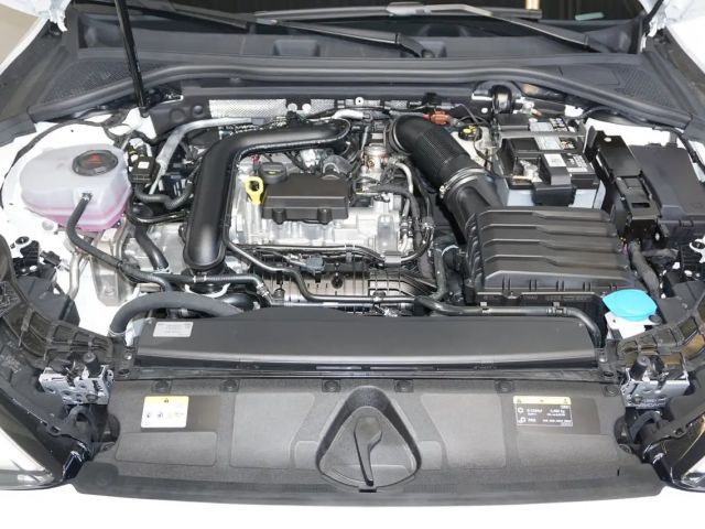 Audi A3 30 TFSI Sedan