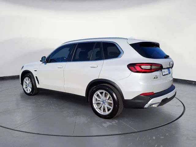 BMW X5 xDrive45e
