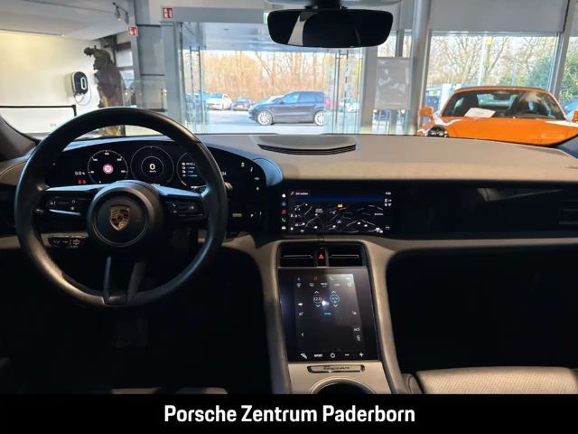 Porsche Taycan 4S Cross Turismo