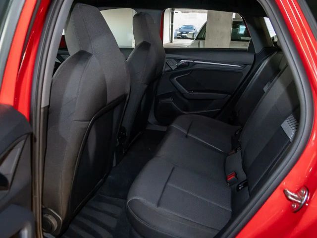 Audi A3 40 TFSI Hybride Sedan