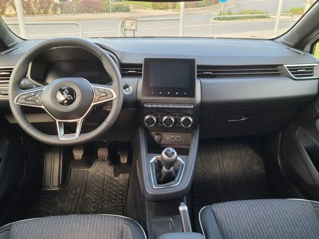 Mitsubishi Colt Intense