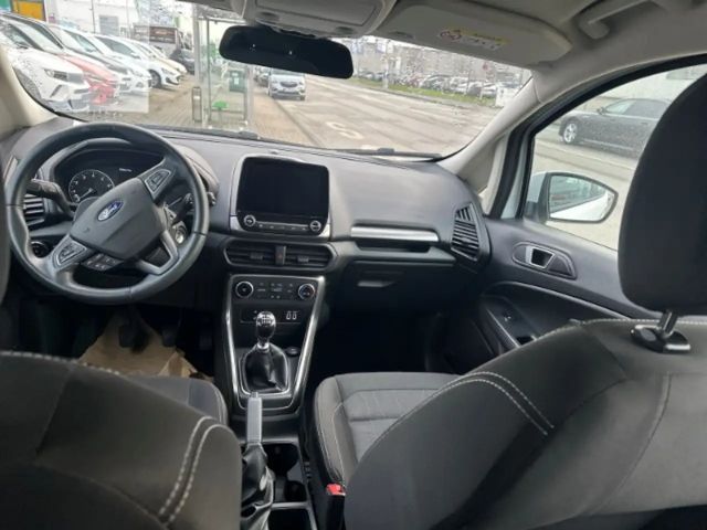 Ford EcoSport Cool & Connect