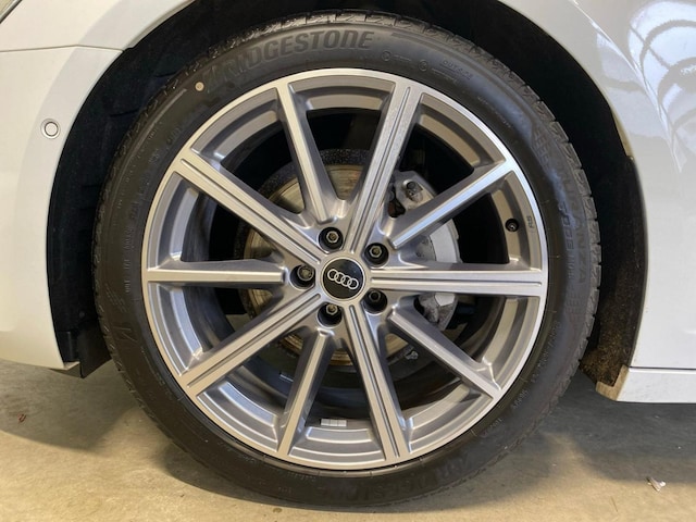 Audi A6 40 TDI Avant S-Tronic