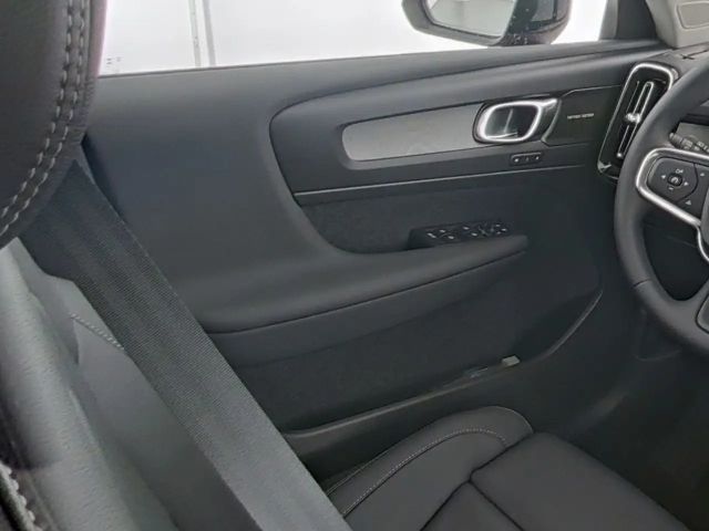 Volvo XC40 Dark Plus