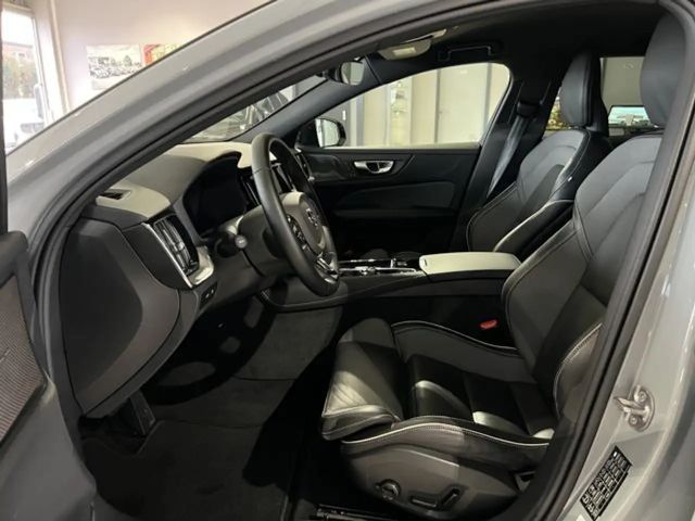 Volvo V60 AWD Dark Plus Recharge T6