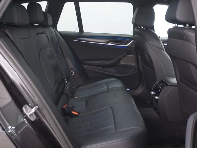 BMW 530 530e M-Sport xDrive