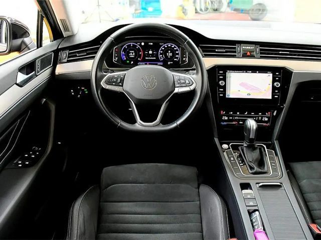 Volkswagen Passat DSG Elegance Elegance Variant