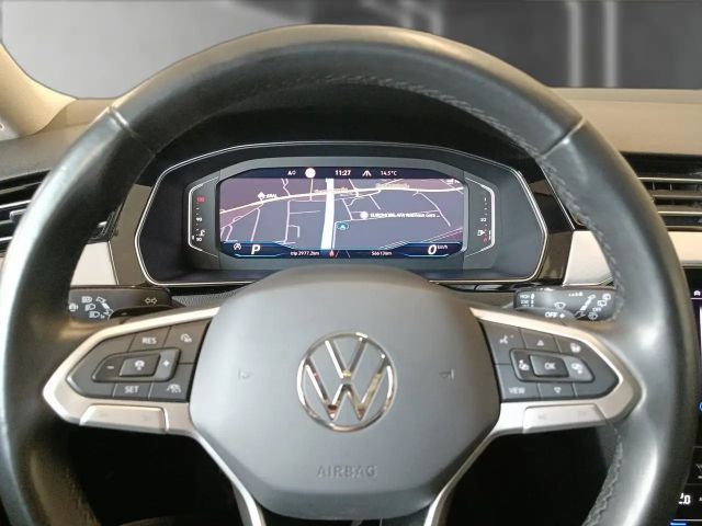 Volkswagen Passat 1.5 TSI Business DSG