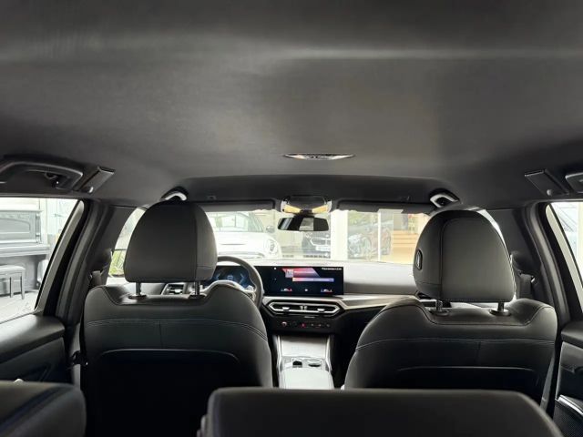 BMW 330 330i Touring