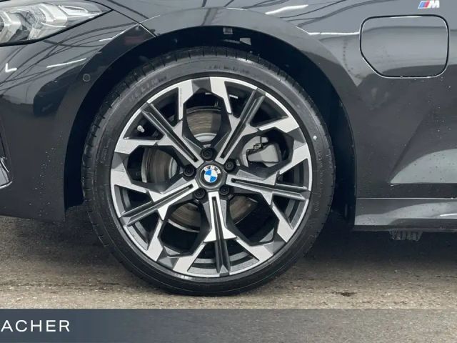 BMW 330 330e M-Sport Touring