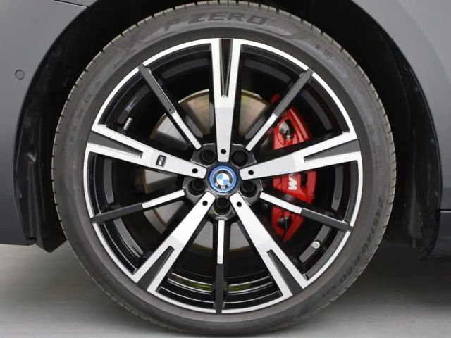 BMW i5 M-Sport Sedan xDrive