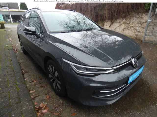 Volkswagen Golf 1.5 eTSI Golf VIII Variant