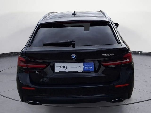 BMW 530 530e Touring