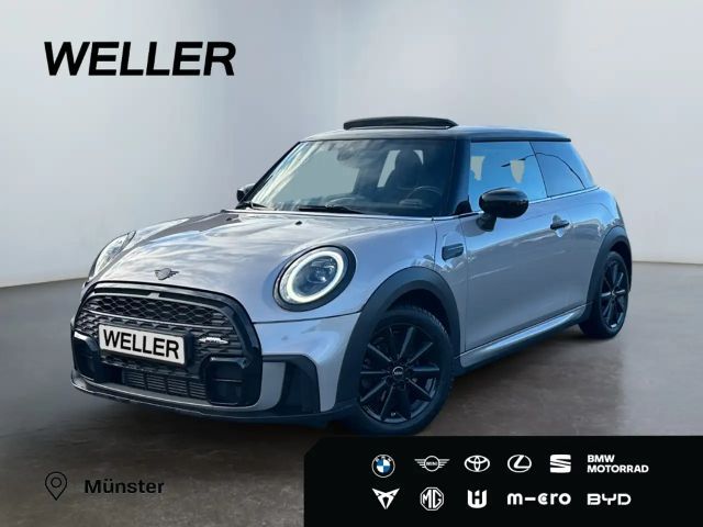 MINI Cooper JCW Trim *Bi-LED*Pano*Navi*CAM*SHZ*CarPlay*