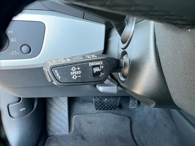 Audi A4 35 TFSI S-Line