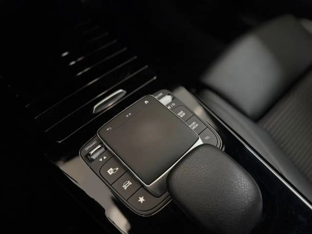 Mercedes-Benz A 180 Progressive