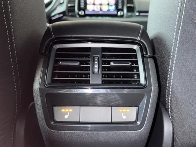 Skoda Karoq 1.5 TSI Sportline