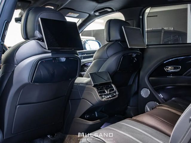 Bentley Bentayga EWB Azure First Edition BLACKLINE MULLI