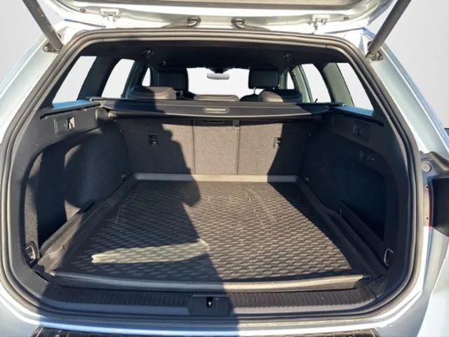 Volkswagen Passat 2.0 TDI R-Line Variant