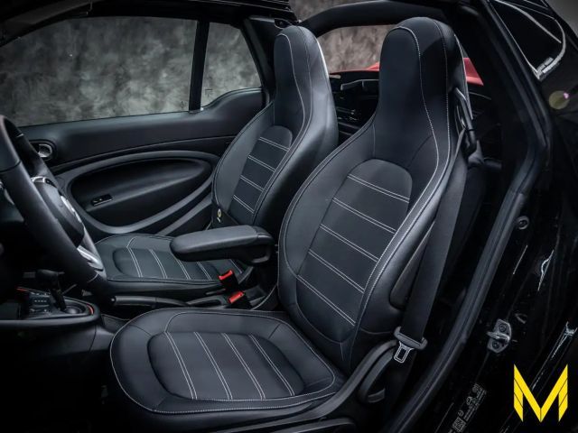 Smart EQ fortwo Cabrio JBL Prime