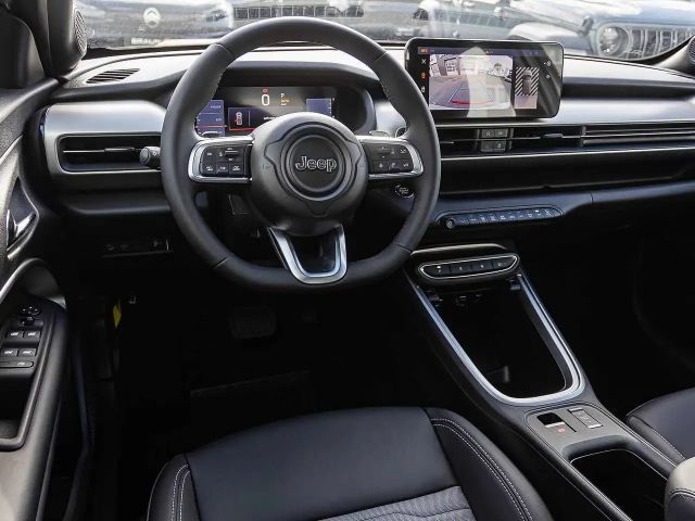 Jeep Avenger 1.2 48V 4xe Hybrid eAWD Upland